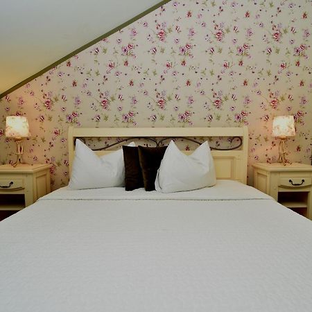 Boutique Vila White Duchess Năvodari 외부 사진