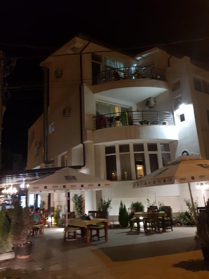 Boutique Vila White Duchess Năvodari 외부 사진