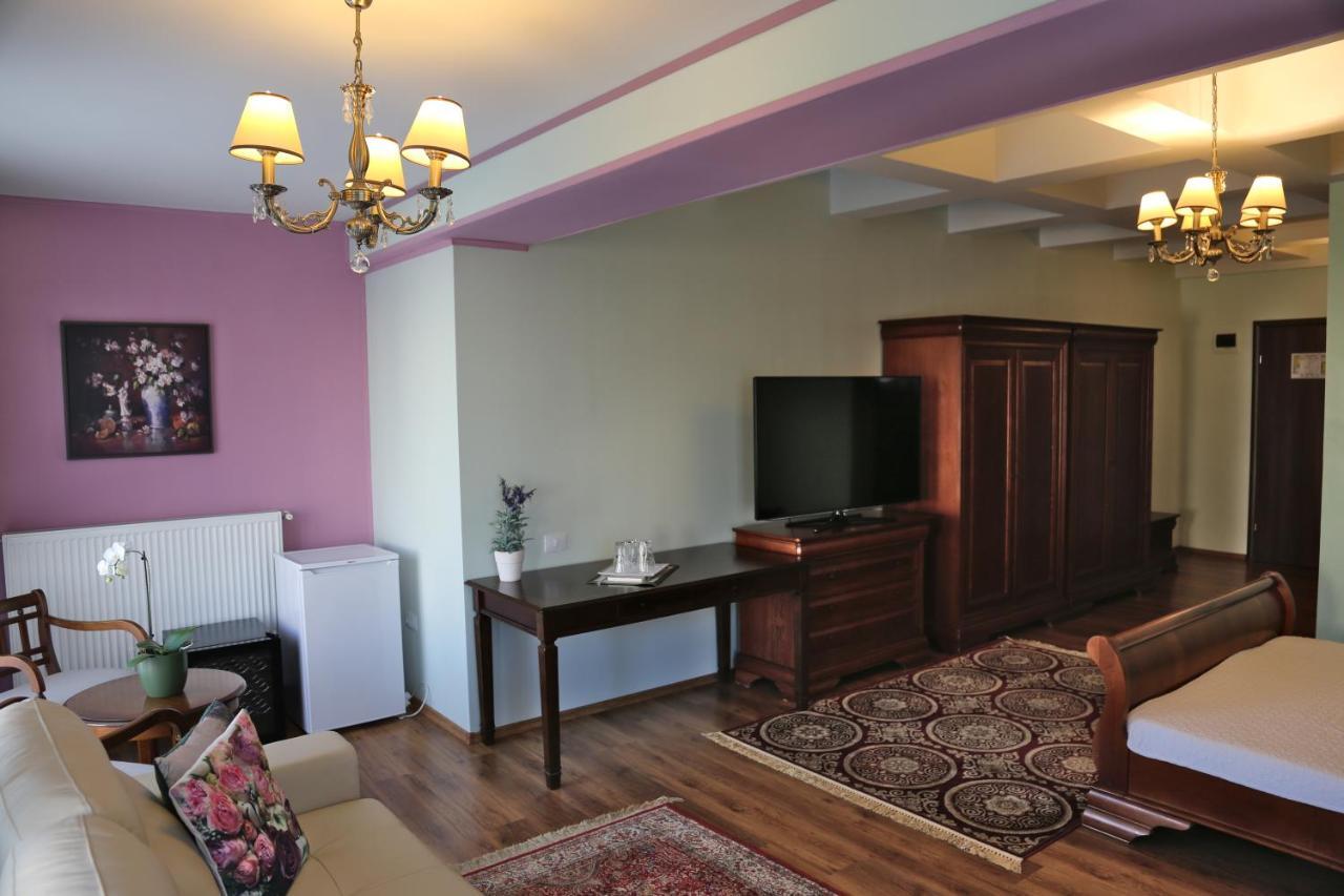 Boutique Vila White Duchess Năvodari 외부 사진