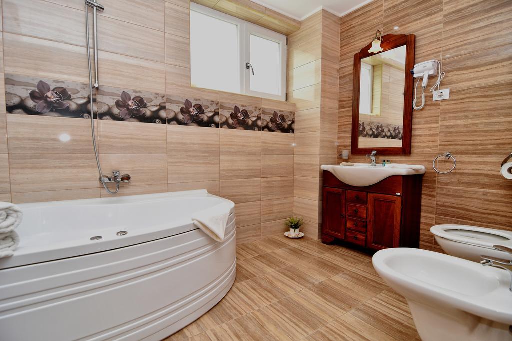 Boutique Vila White Duchess Năvodari 외부 사진