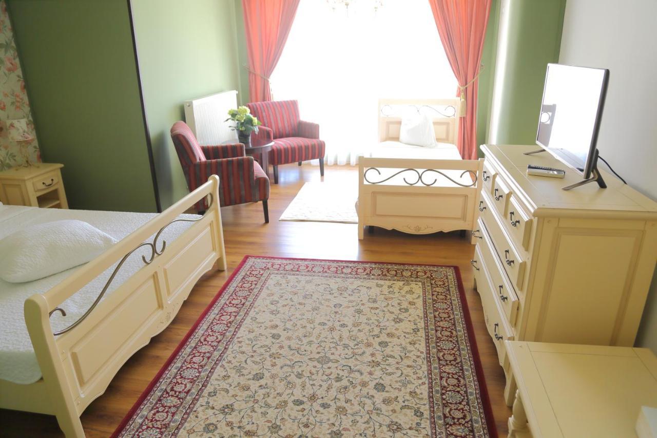Boutique Vila White Duchess Năvodari 외부 사진