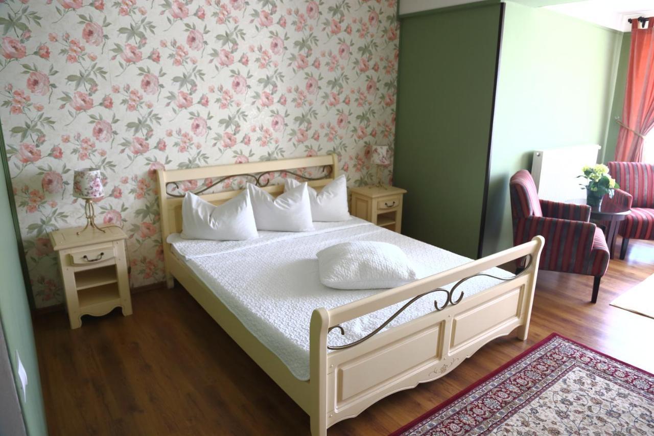 Boutique Vila White Duchess Năvodari 외부 사진